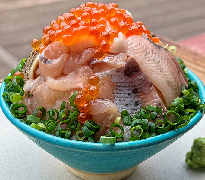 あなたと越えたい あまご山丼